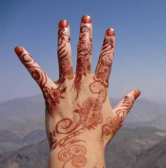 Tatuaje de henna en Marruecos